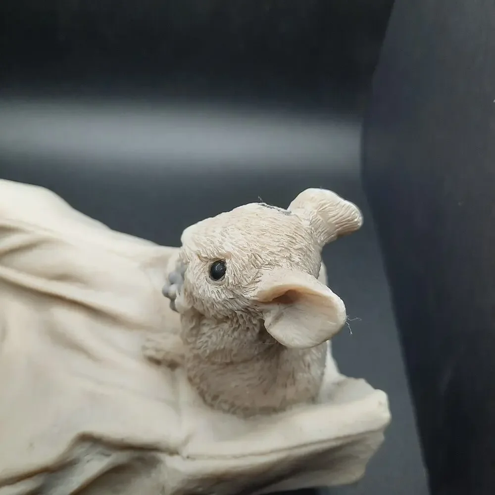 Vintage United Design Corp 1998 Mice On Garden Glove Figurine